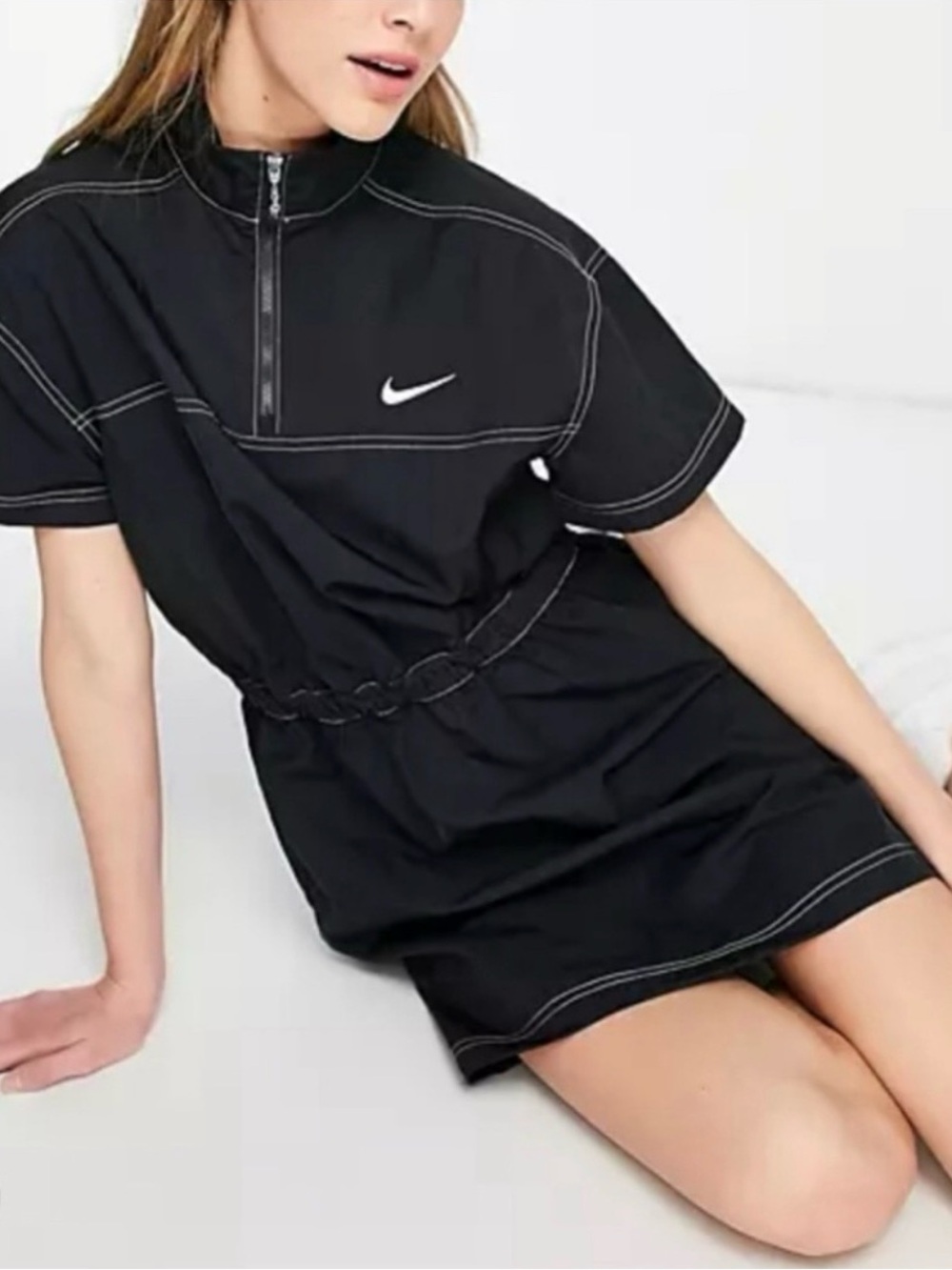 Nike Black Short-Sleeve Mini Dress with Zip - Picture 2 of 7